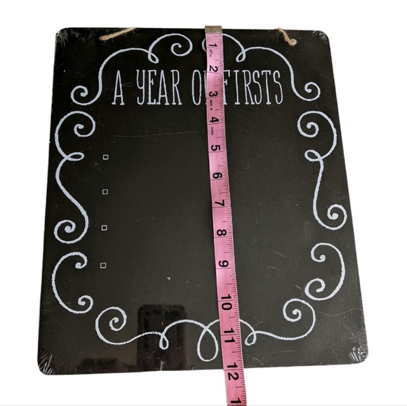 🔖NWT! Baby Milestones Chalkboard - Picture 3 of 4